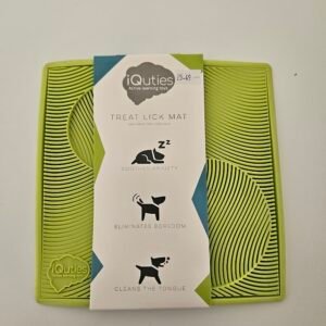licking mat square green
